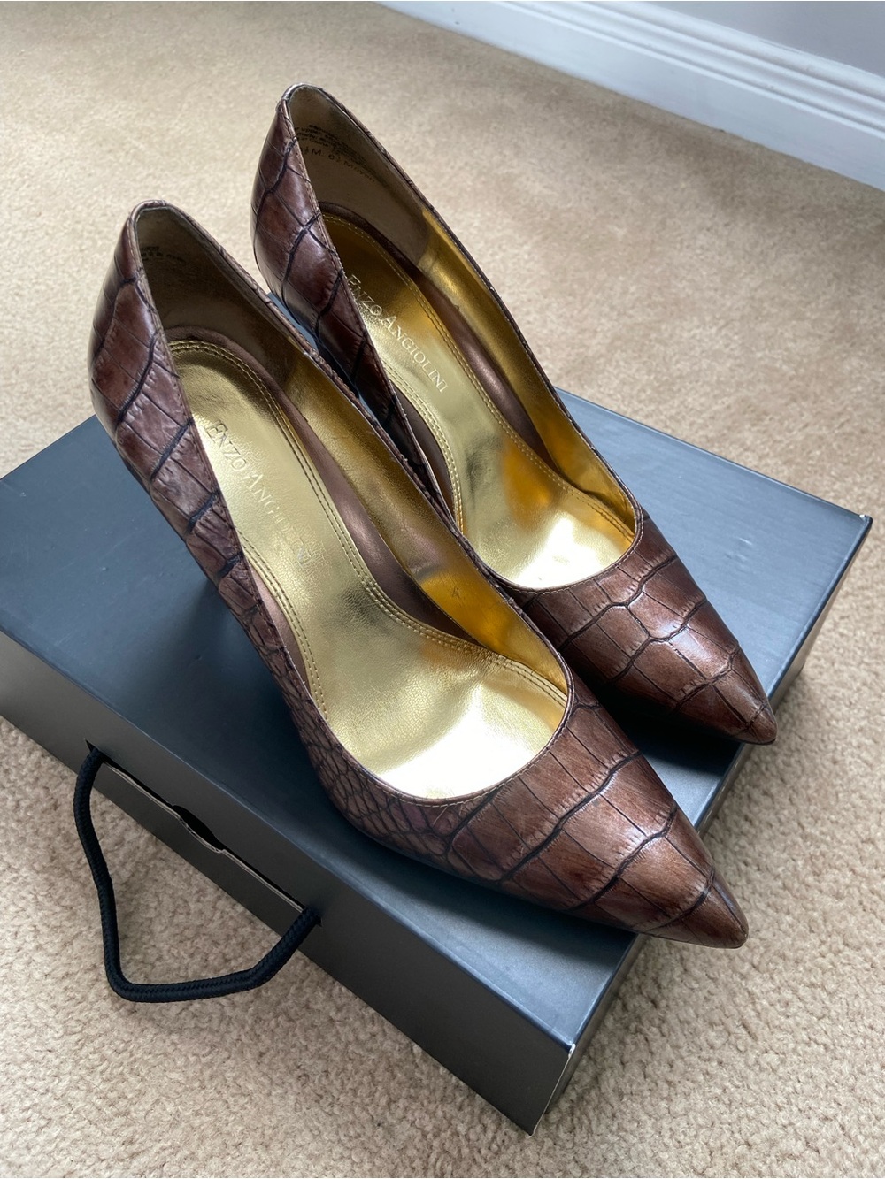 Croc-Embossed Brown Pump - Enzo Angiolini